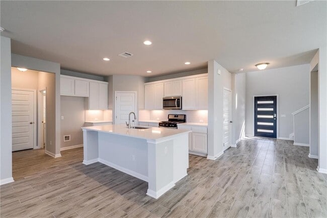 Photo - 2205 Limestone Lake Dr