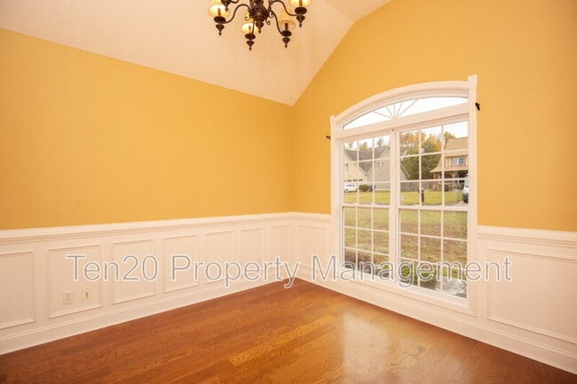 Photo - 182 Lee Rd 2180