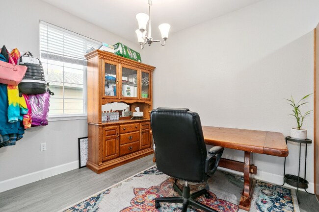 Photo - 3002 W Elizabeth St Unit D