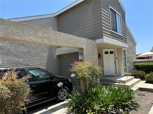Photo - 339 Deerfield Ave Townhome
