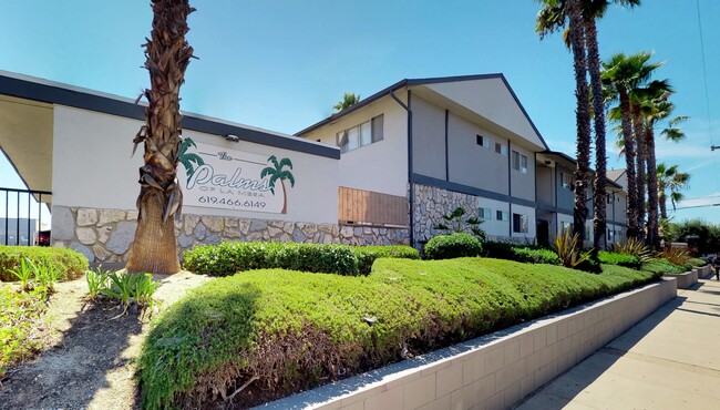 Palms of La Mesa - Palms of La Mesa Apartments