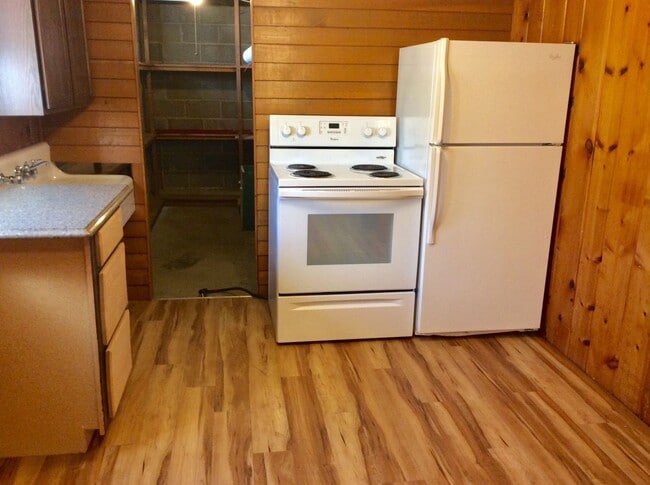 Photo - 1045 1st St W Unit #2