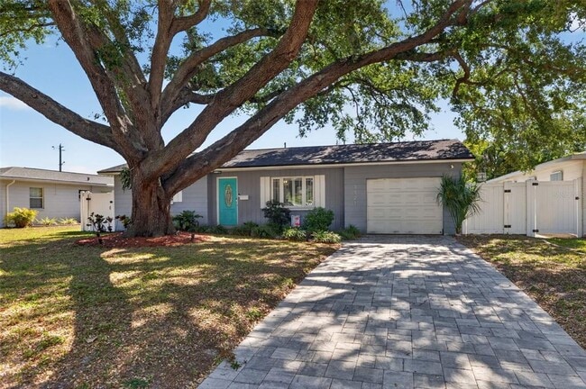 Building Photo - 3121 30th St N