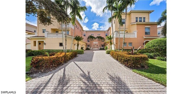 Photo - 580 Avellino Isles Cir Unit 18102