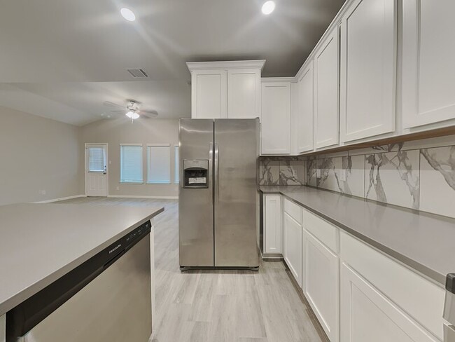 Photo - 227 Murrieta Ln