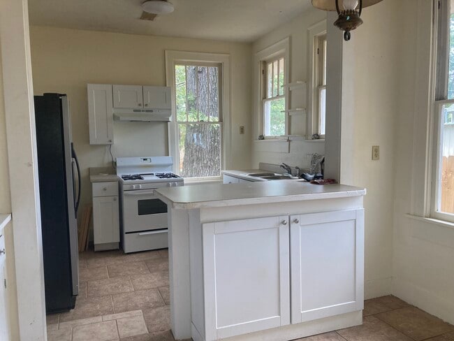 Photo - 1715 Locust St