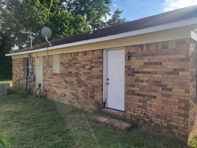 Photo - 104 Cottonwood Ave