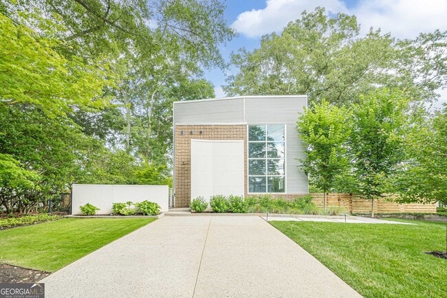 Photo - 2269 Briarwood Hills Dr NE