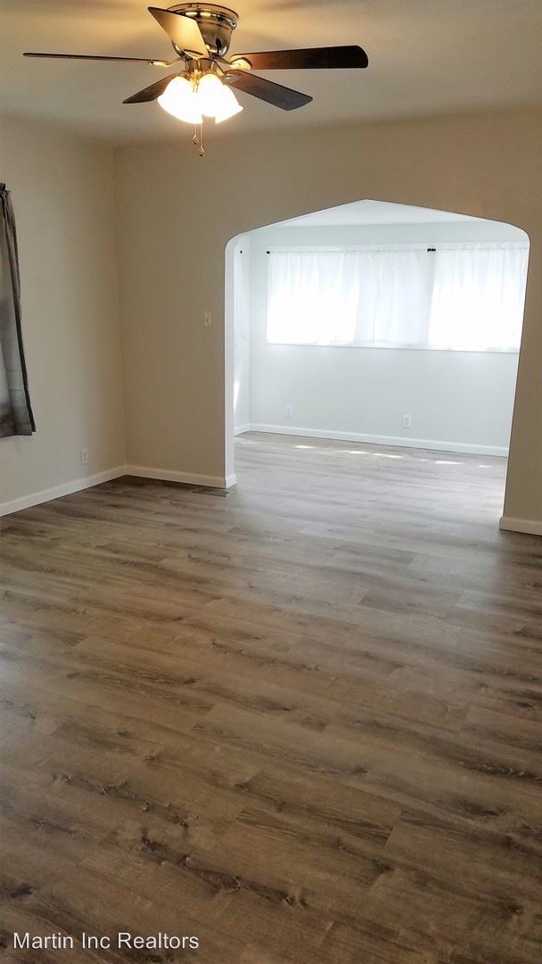 Photo - 3 br, 1 bath House - 1343 Logan Ave