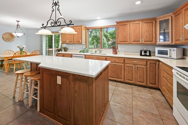 Photo - 1903 Meadow Rose Blvd