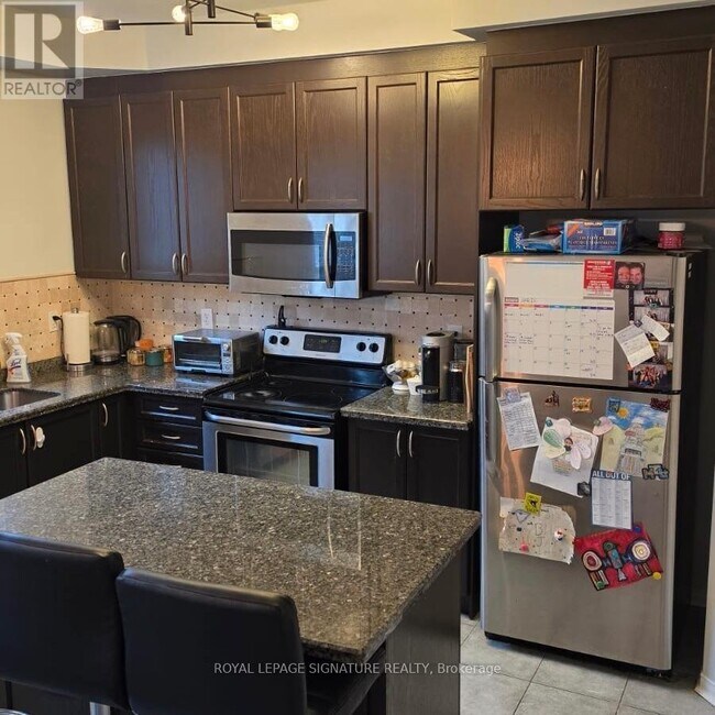 Photo - 2171 Fiddlers Way