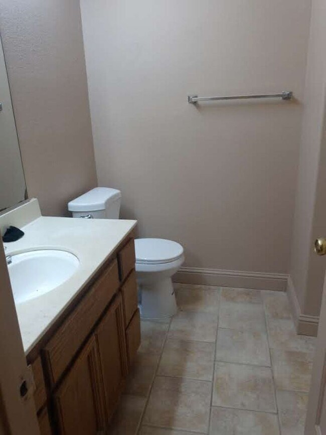 Desirable 1 Story Home in Weston Ranch House Rental in Stockton, CA