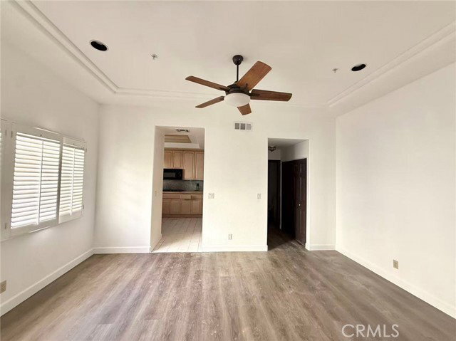 Photo - 3100 W Riverside Dr