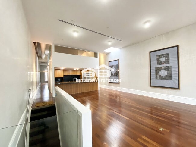 Photo - 520 1/2 Grand Ave