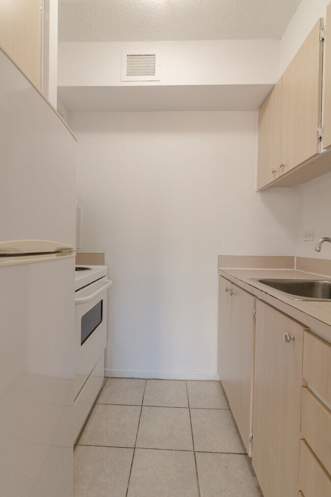 Photo - 1975 Maisonneuve Blvd W Unité 407