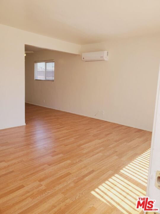 Photo - 1109 E Fairview Blvd