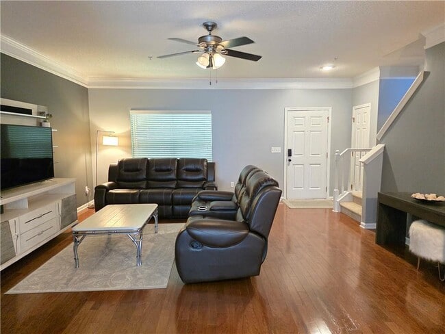 Photo - 1208 Charleston Ct