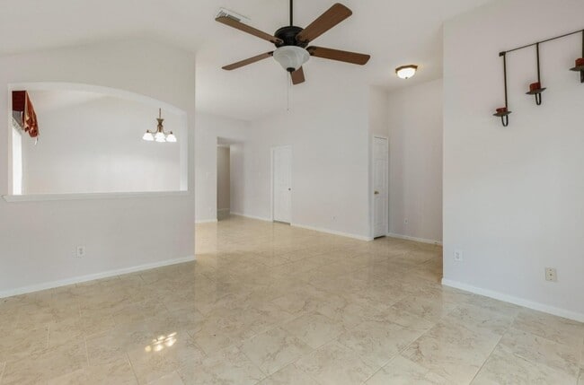 Photo - 21812 Whispering Forest Dr