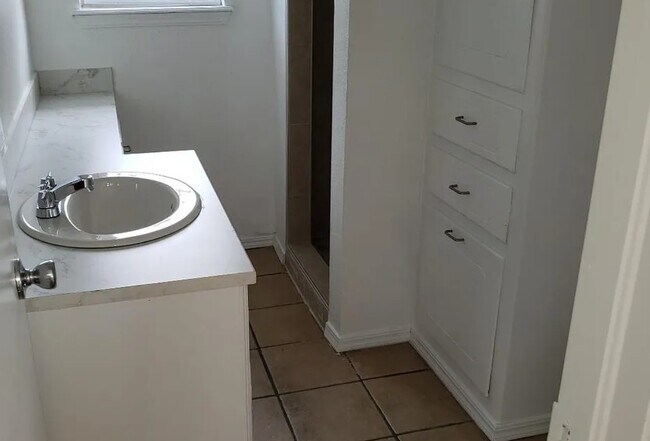 Photo - 2638 SW 60th St