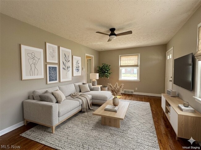 Photo - 857 Kennebec Ave