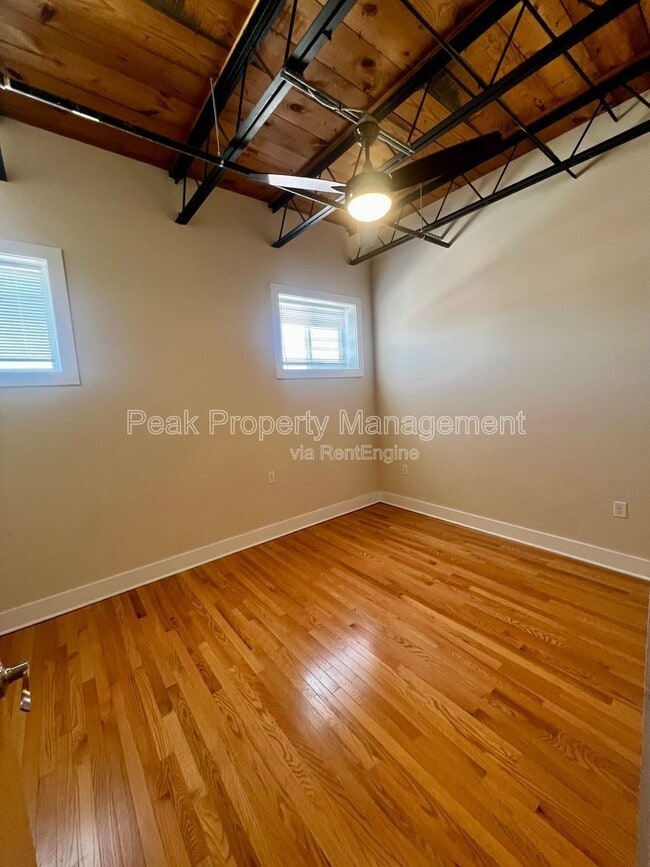 Photo - 2709 W Broad St Unit 1