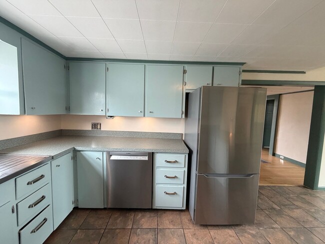 Photo - 40 Degree Day, LLC Unit 56 North Street