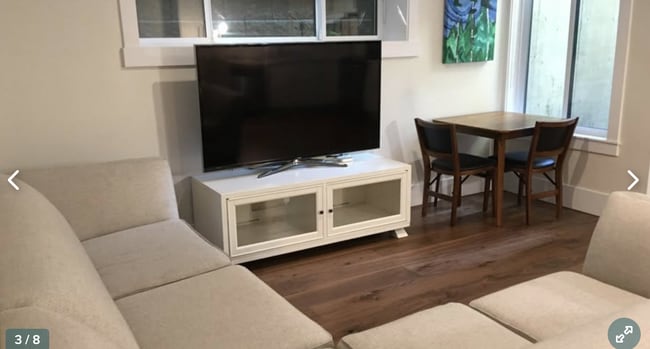 Photo - 358 11th St E