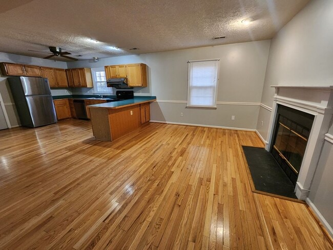 Photo - 27 Braxton Dr