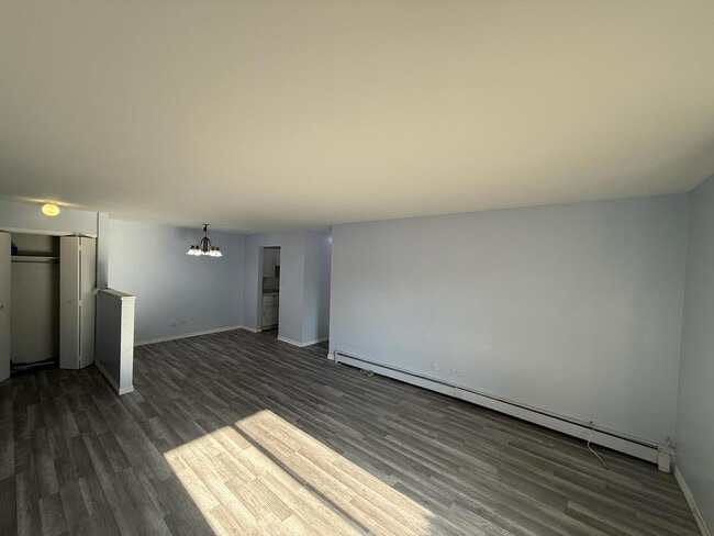 Photo - 1195 Meadow Ln