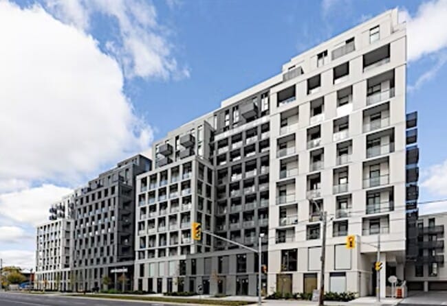 Building Photo - Contemporary 1-Bdrm + Den + 1 Parking Spot Condo for Rent in North York!