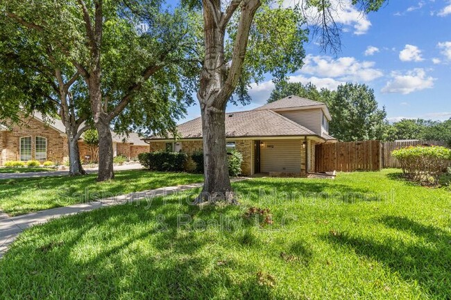Photo - 3620 Harwood Ct Casa