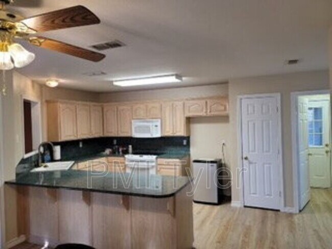 Photo - 264 Peaceful Valley Trail