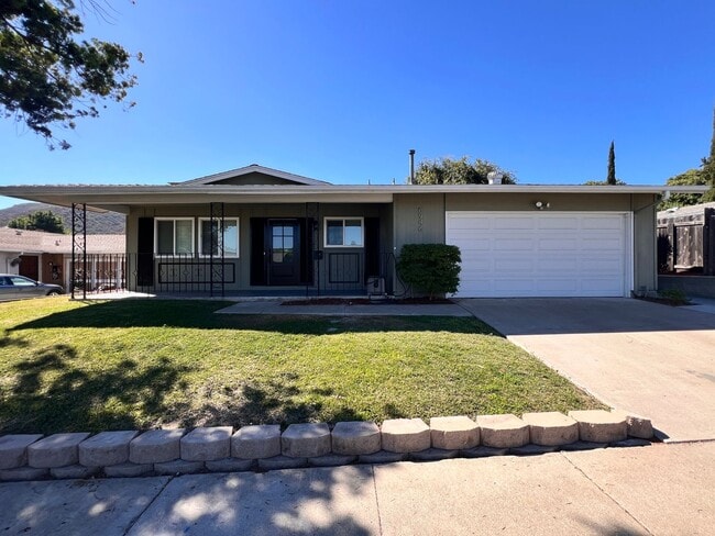 Building Photo - San Carlos Newly Remodeled 4 Bedroom Single Family Home