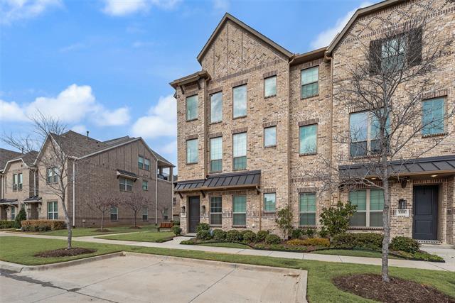 Photo - 8102 Foraker St