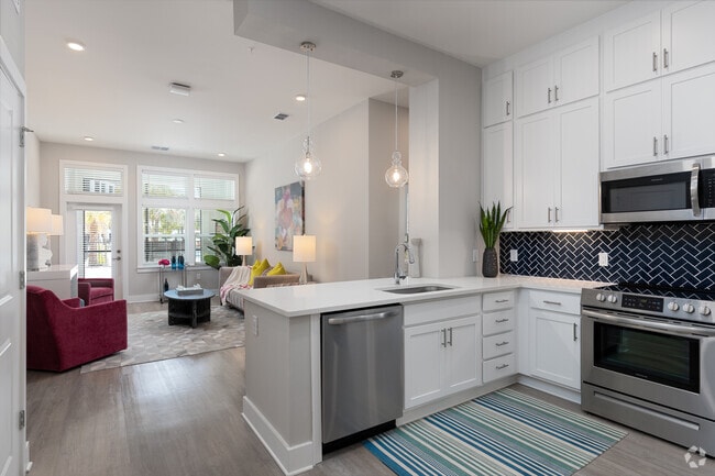 2BR, 2BA - 1148SF - The Lucent at Sunrise