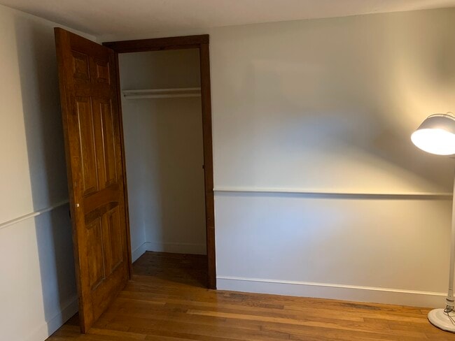 Photo - 4 Bound Brook Ln