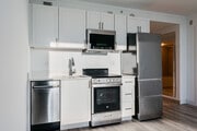 1BR-2BA-882SF