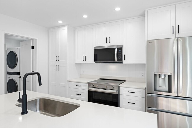 1411 Chesapeake St Unit 1411-D
