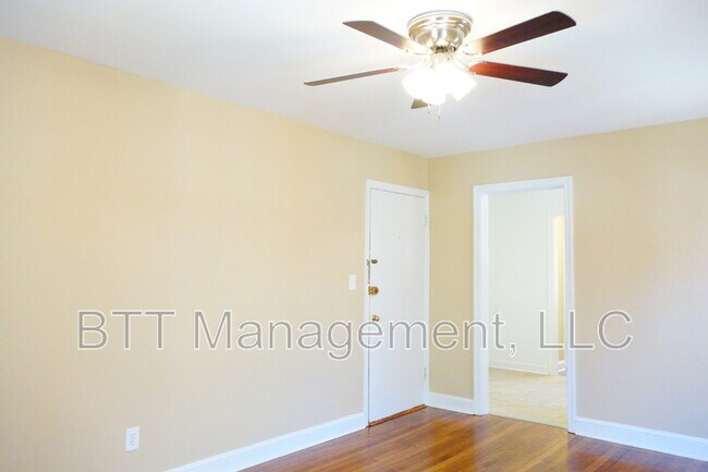 Photo - 812 Greenwood Cir Unidad #6