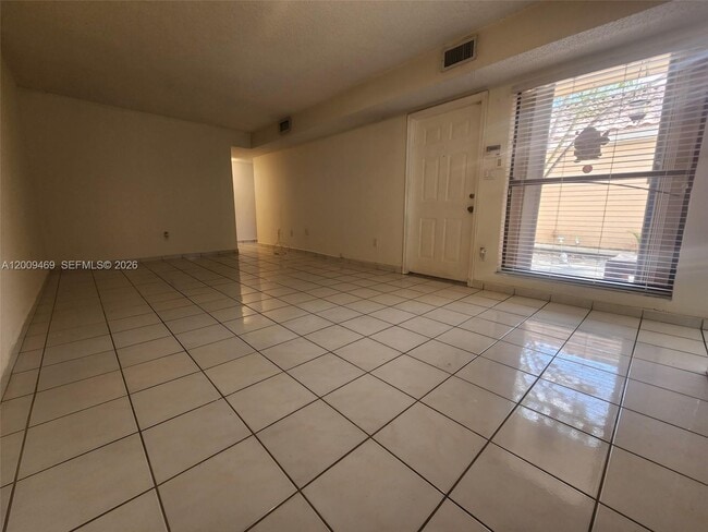 Photo - 11810 SW 80th St Unit 216
