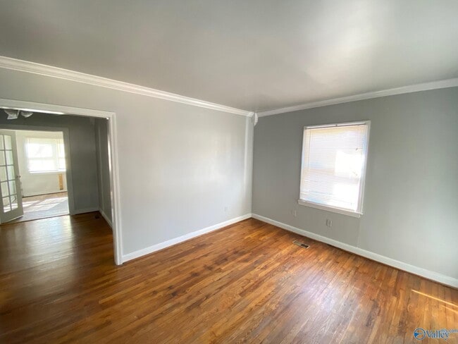 Photo - 2415 Bonita Dr SW