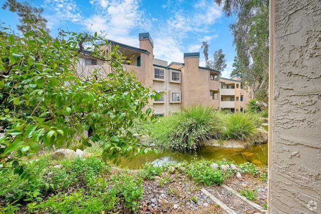 Building Photo - 9715 Mesa Springs Way Unit 202 Rental