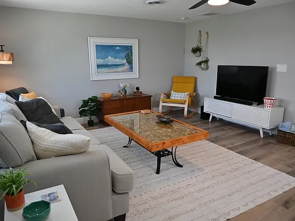 Photo - 1625 Meadow Lark Ln