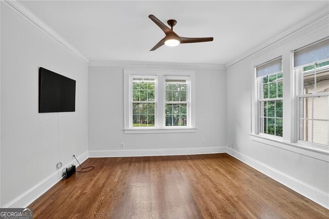 Photo - 824 Greenwood Ave NE Unit 8