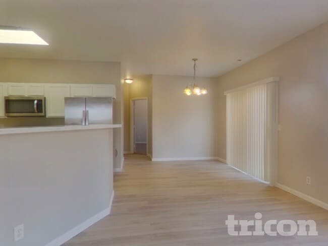 Photo - 9615 Stoney Creek Way