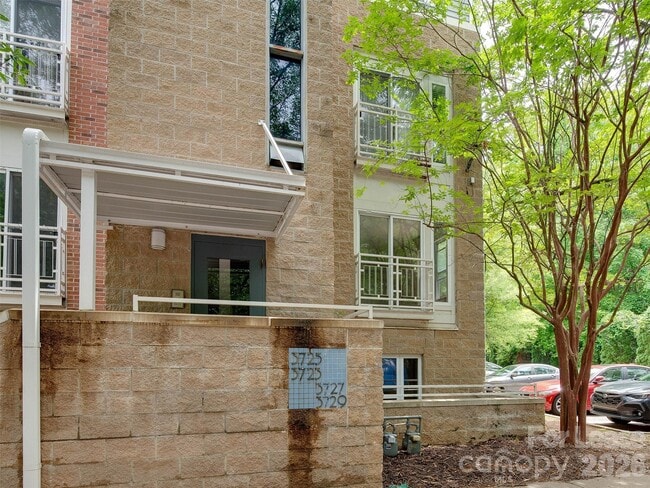 Photo - 3729 Picasso Court