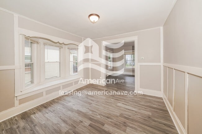 Photo - 339 W Calthrop Ave