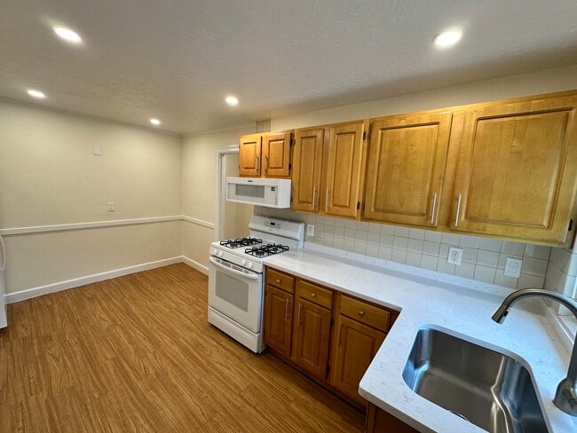 Photo - 20 Bishop Rd Unidad 1