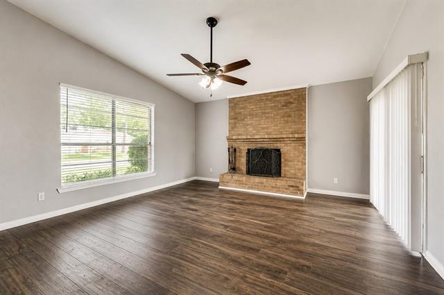 Photo - 5305 Meadowside Dr