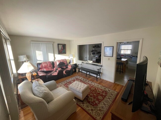 142 Constant St